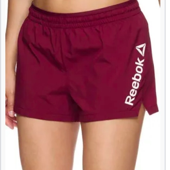 Reebok Pants - 🔥 10 for $100 🔥 Reebok athletic running shorts burgundy elastic waistband New